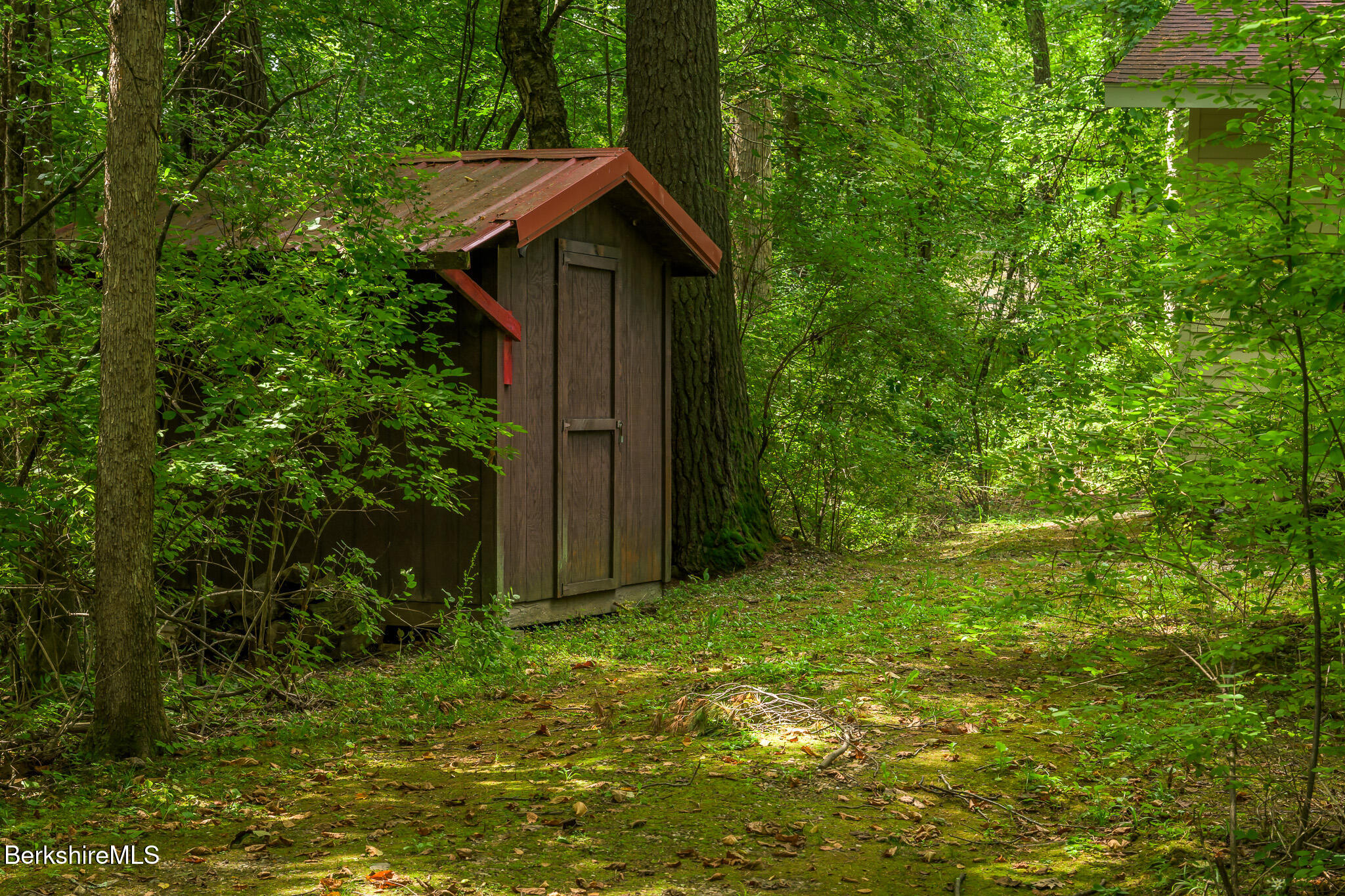 2 Woods Road Stockbridge, MA 01262 - Photo 32 of 35 Shed