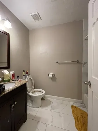 $4,300 | 65 Hemenway Street, Unit 6, Boston, MA 02115