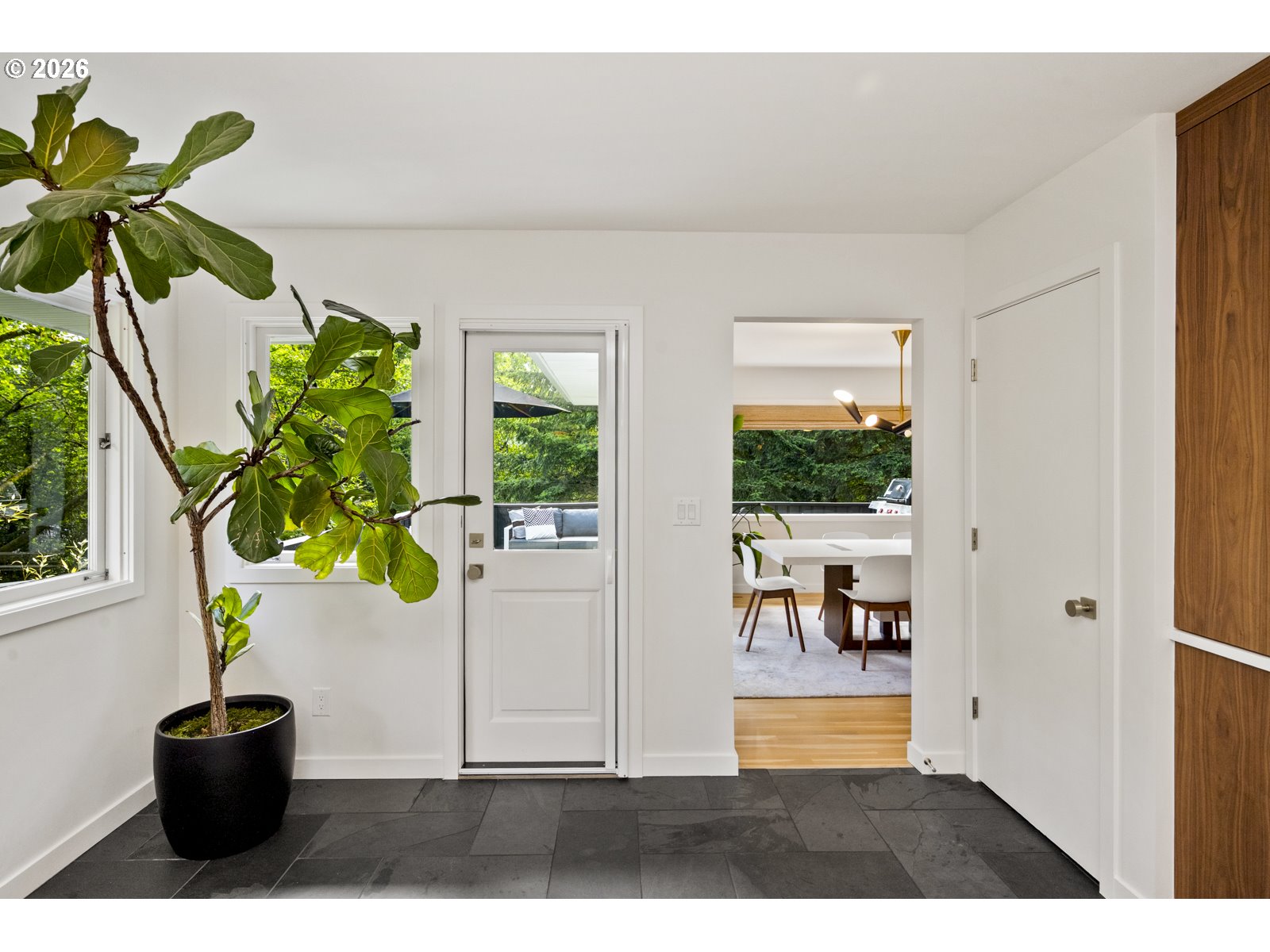 1211 Southwest Highland Road Portland, OR 97221 - Photo 16 of 48 Gallery Image 16