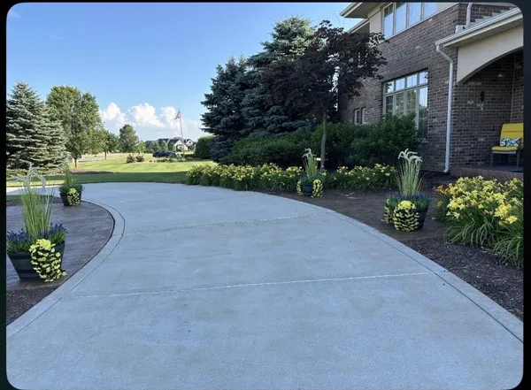 $2,399,000 | 24104 Old Farm Road, Manhattan, IL 60442