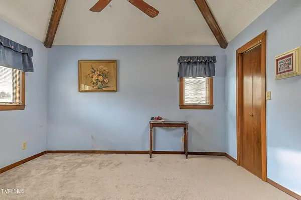 $289,900 | 270 South Hampton Drive, Bristol, TN 37620