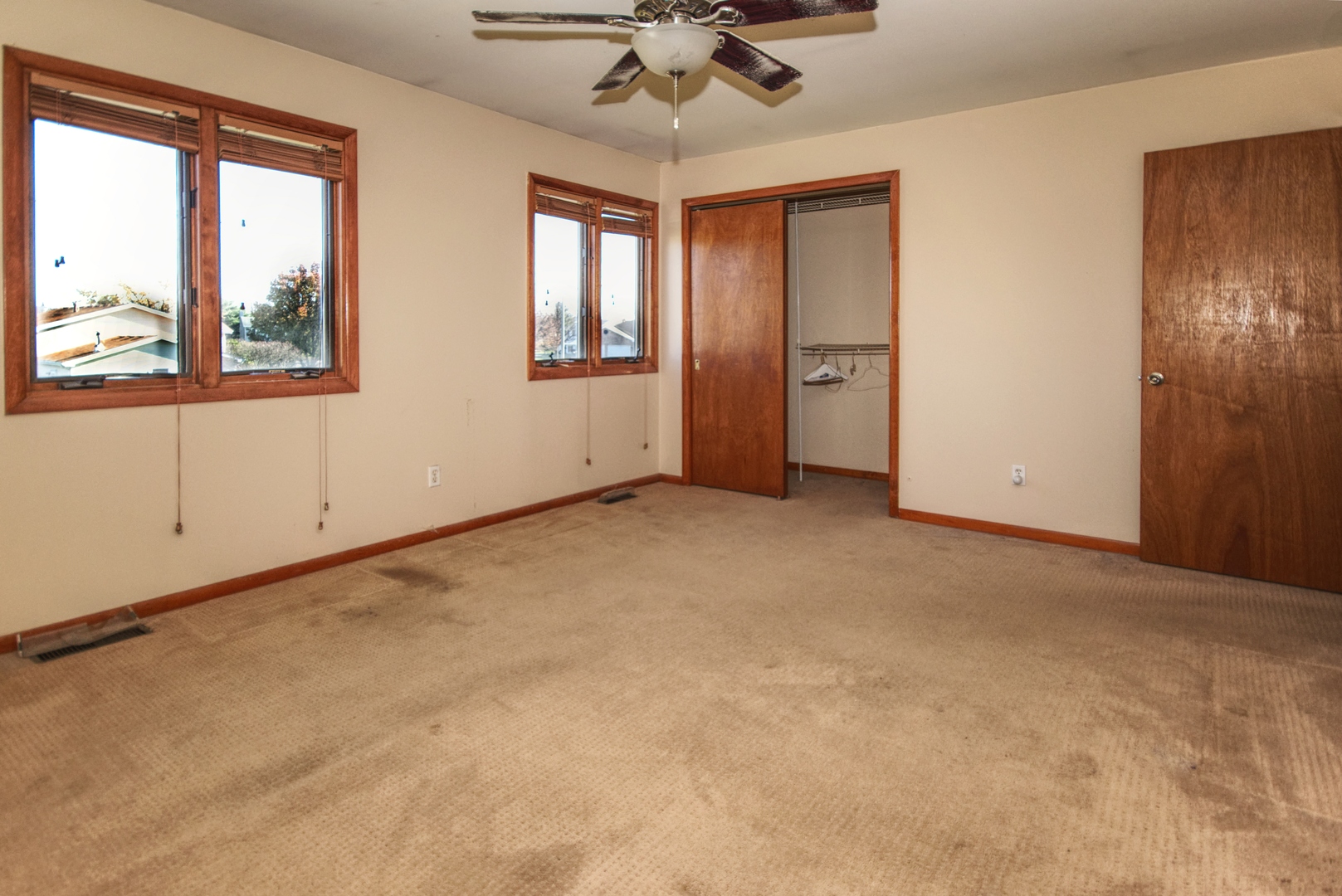 701 Tauber Road, Unit 701 New Lenox, IL 60451 - Photo 7 of 15 a view of an empty room with a window