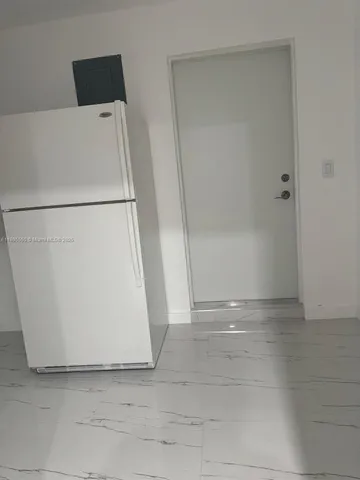 a view of utility room