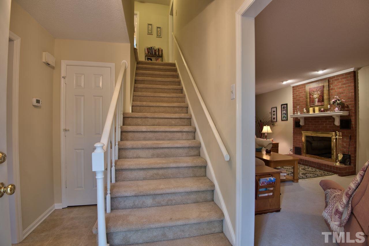 912 Valetta Road Durham, NC 27712 - Photo 3 of 25