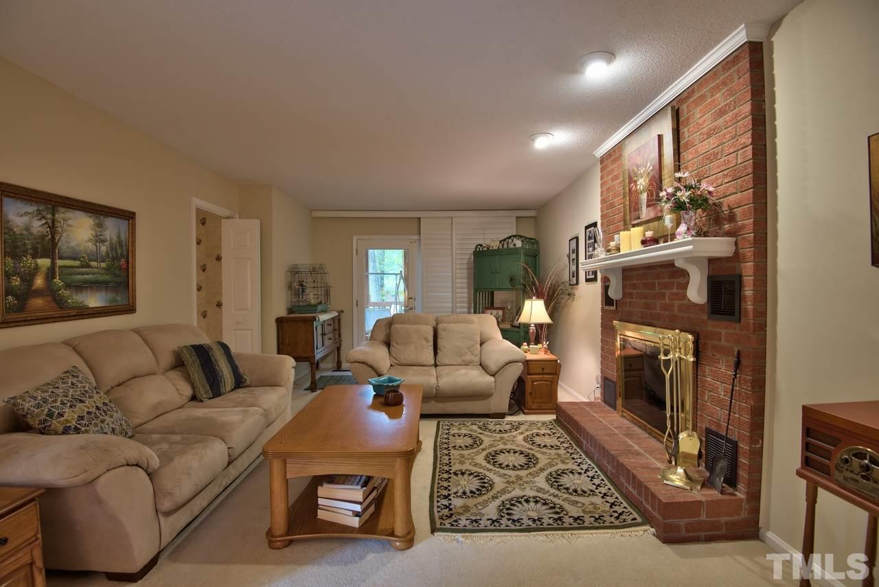 912 Valetta Road Durham, NC 27712 - Photo 4 of 25