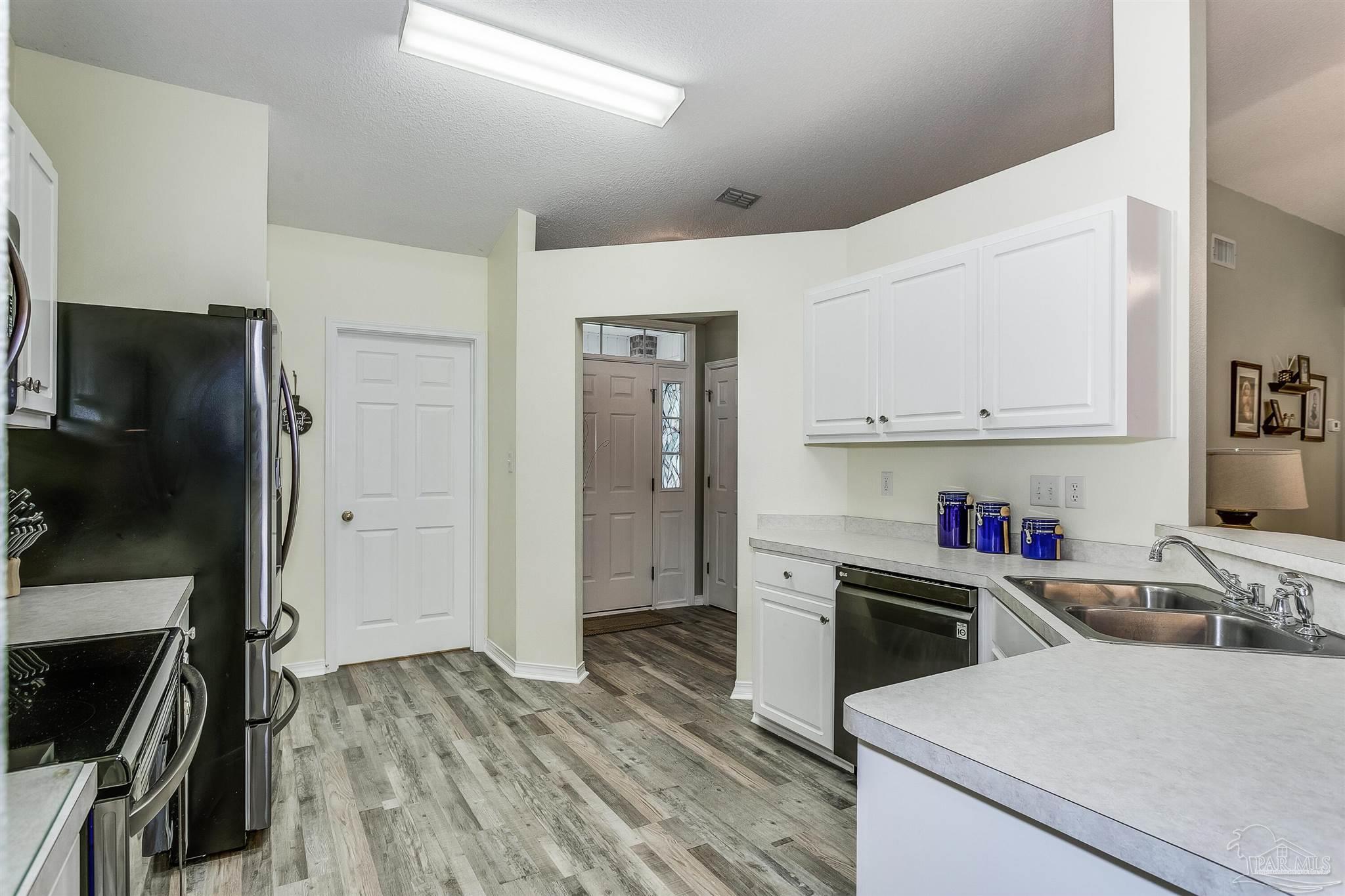3698 Berrypatch Lane Pace, FL 32571 - Photo 5 of 36
