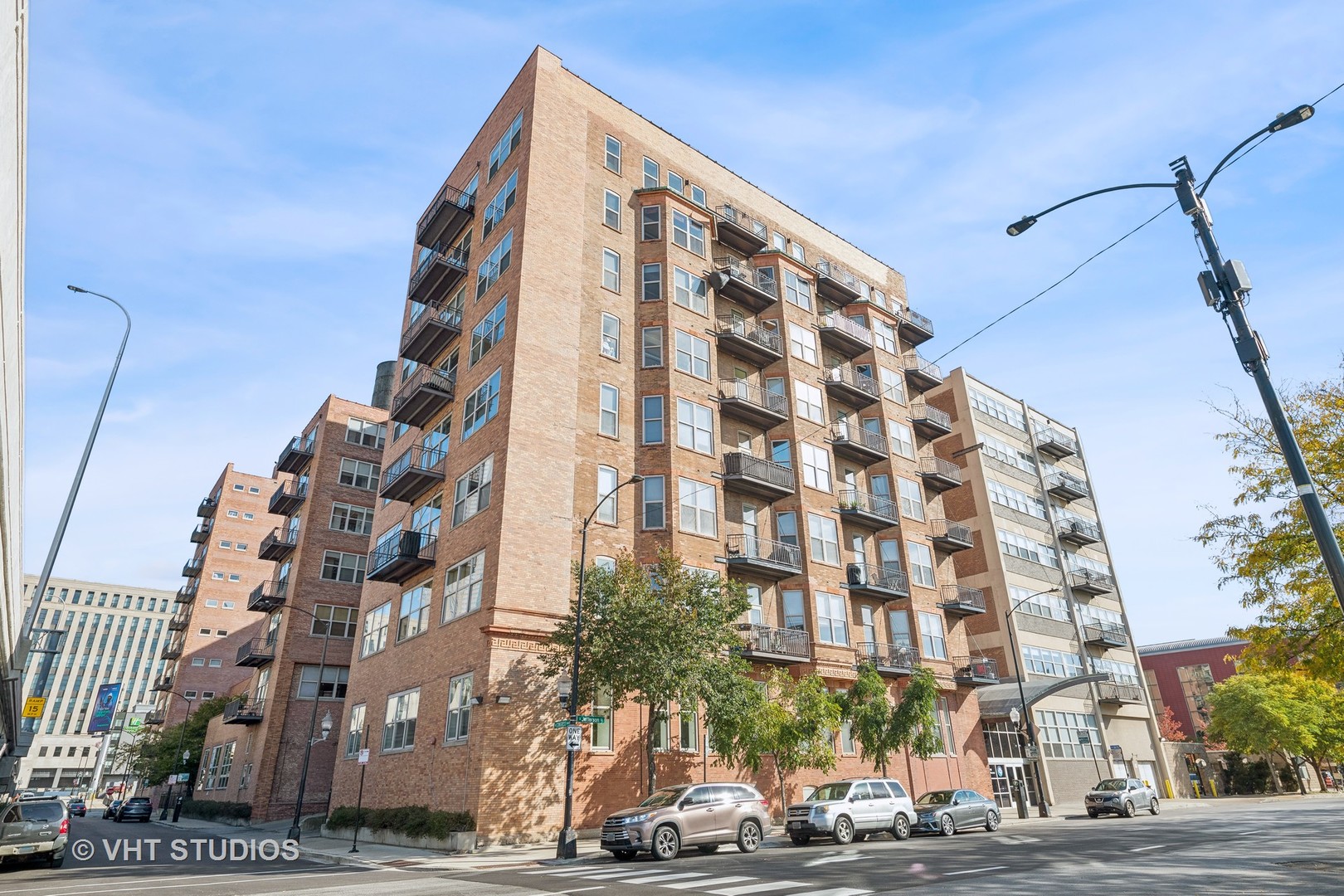 500 South Clinton Street, Unit 832 Chicago, IL 60607 - Photo 1 of 11