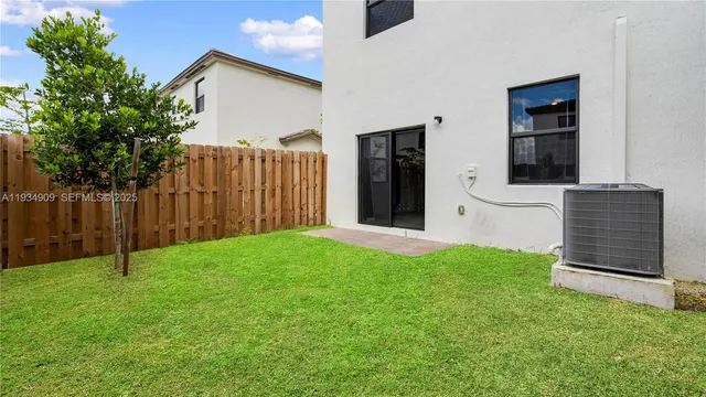 $2,800 | 23108 Southwest 130th Avenue, Unit 23108, Miami, FL 33170