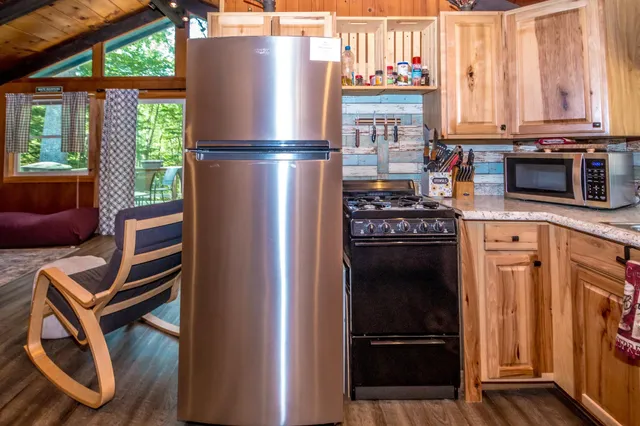 $345,000 | 25 Singer Lane, Conway, NH 03813