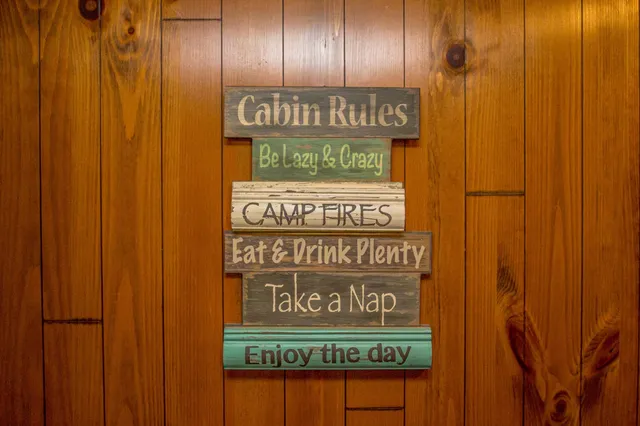 $345,000 | 25 Singer Lane, Conway, NH 03813