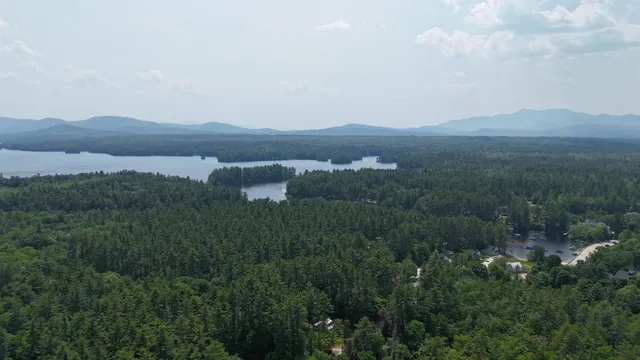 $345,000 | 25 Singer Lane, Conway, NH 03813