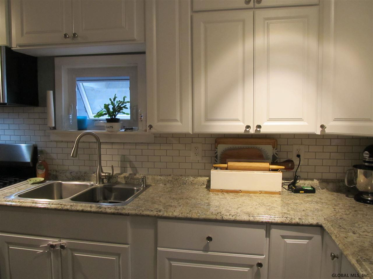 121 Fort Edward Road Moreau, NY 12828 - Photo 5 of 32 Photo 5
