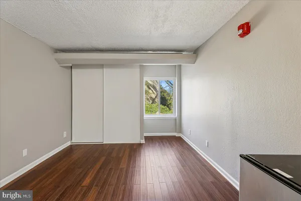 $2,400 | 60 South Van Dorn Street, Unit 210, Alexandria, VA 22304