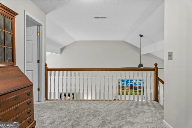 a view of entryway with a front door