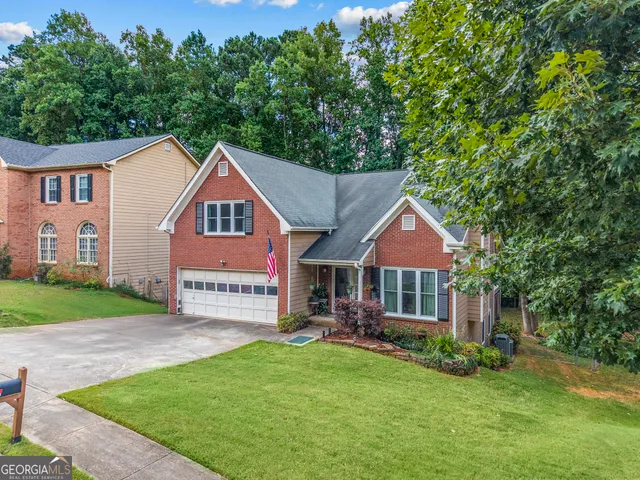 $430,000 | 3075 Oak Meadow Drive, Snellville, GA 30078