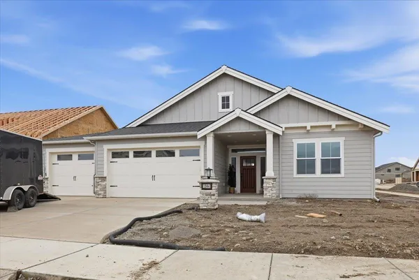 $739,850 | 1304 South Manifold Road, Spokane Valley, WA 99016