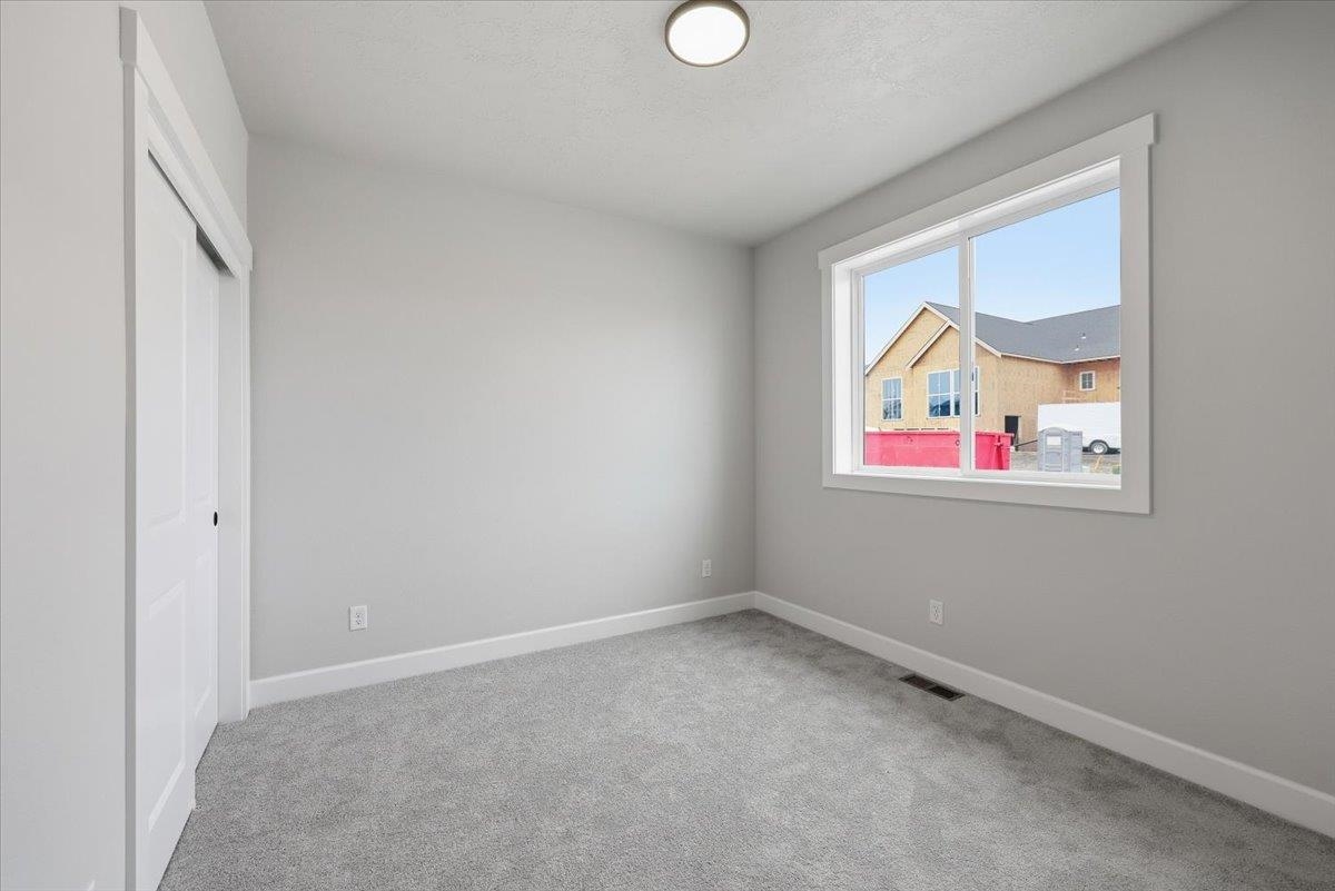 1304 South Manifold Road Spokane Valley, WA 99016 - Photo 18 of 21