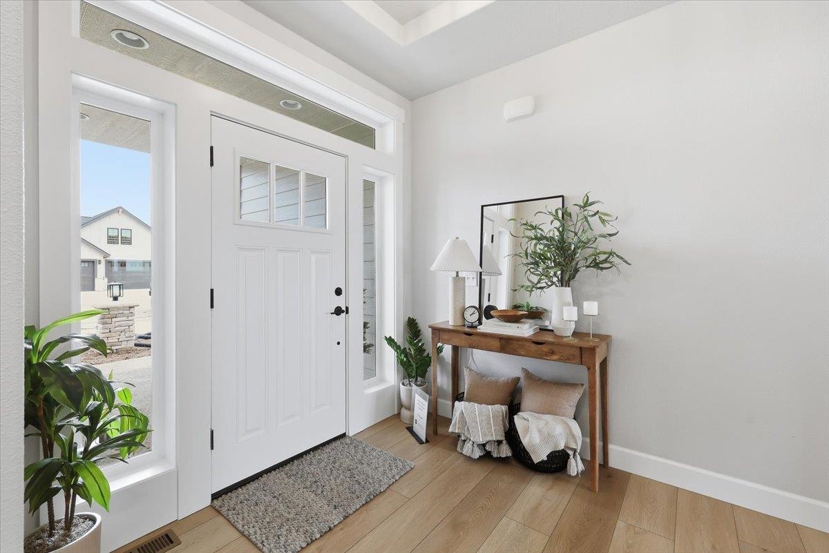 1304 South Manifold Road Spokane Valley, WA 99016 - Photo 3 of 21