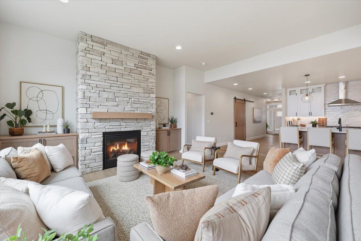 1304 South Manifold Road Spokane Valley, WA 99016 - Photo 4 of 21