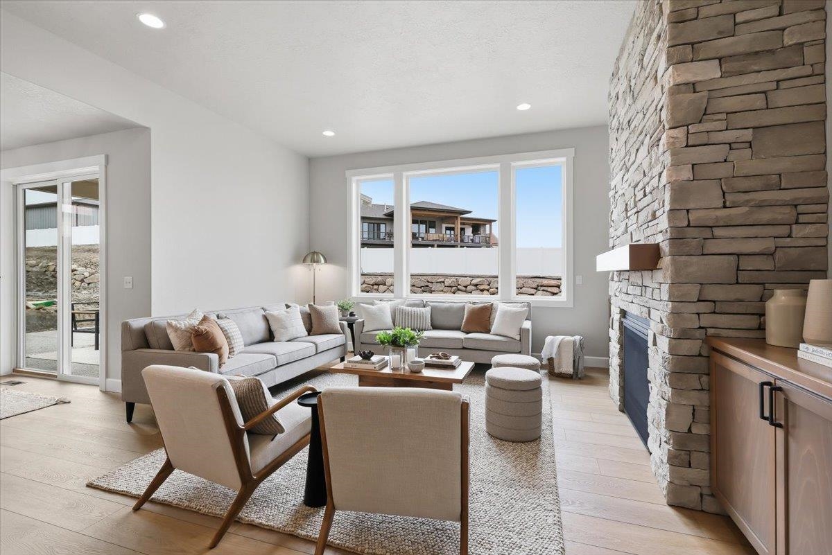 1304 South Manifold Road Spokane Valley, WA 99016 - Photo 6 of 21