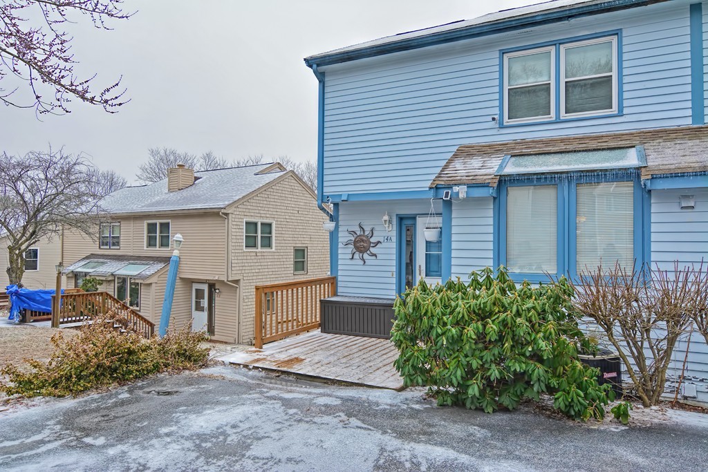 14 Gates Road, Unit A Worcester, MA 01603 - Photo 4 of 37 Gallery Image 4
