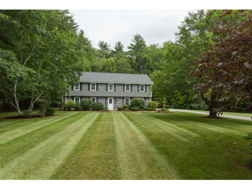 52 Hampton Falls Road Exeter, NH 03833 - Photo 2 of 31