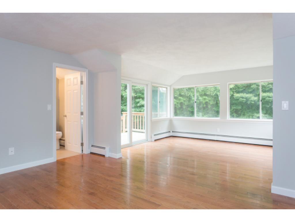 52 Hampton Falls Road Exeter, NH 03833 - Photo 11 of 31