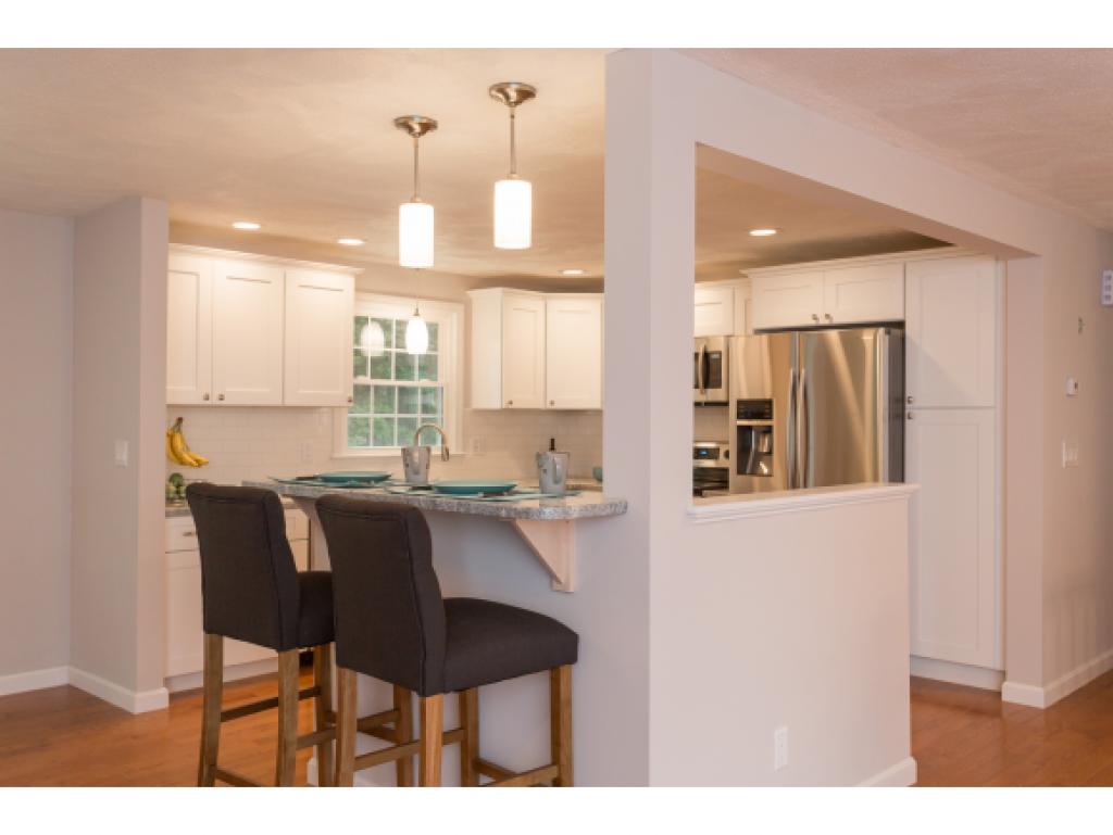 52 Hampton Falls Road Exeter, NH 03833 - Photo 6 of 31