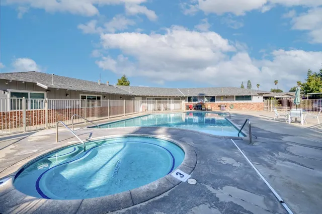 $187,000 | 1272 Villa Avenue, Unit 96, Clovis, CA 93612