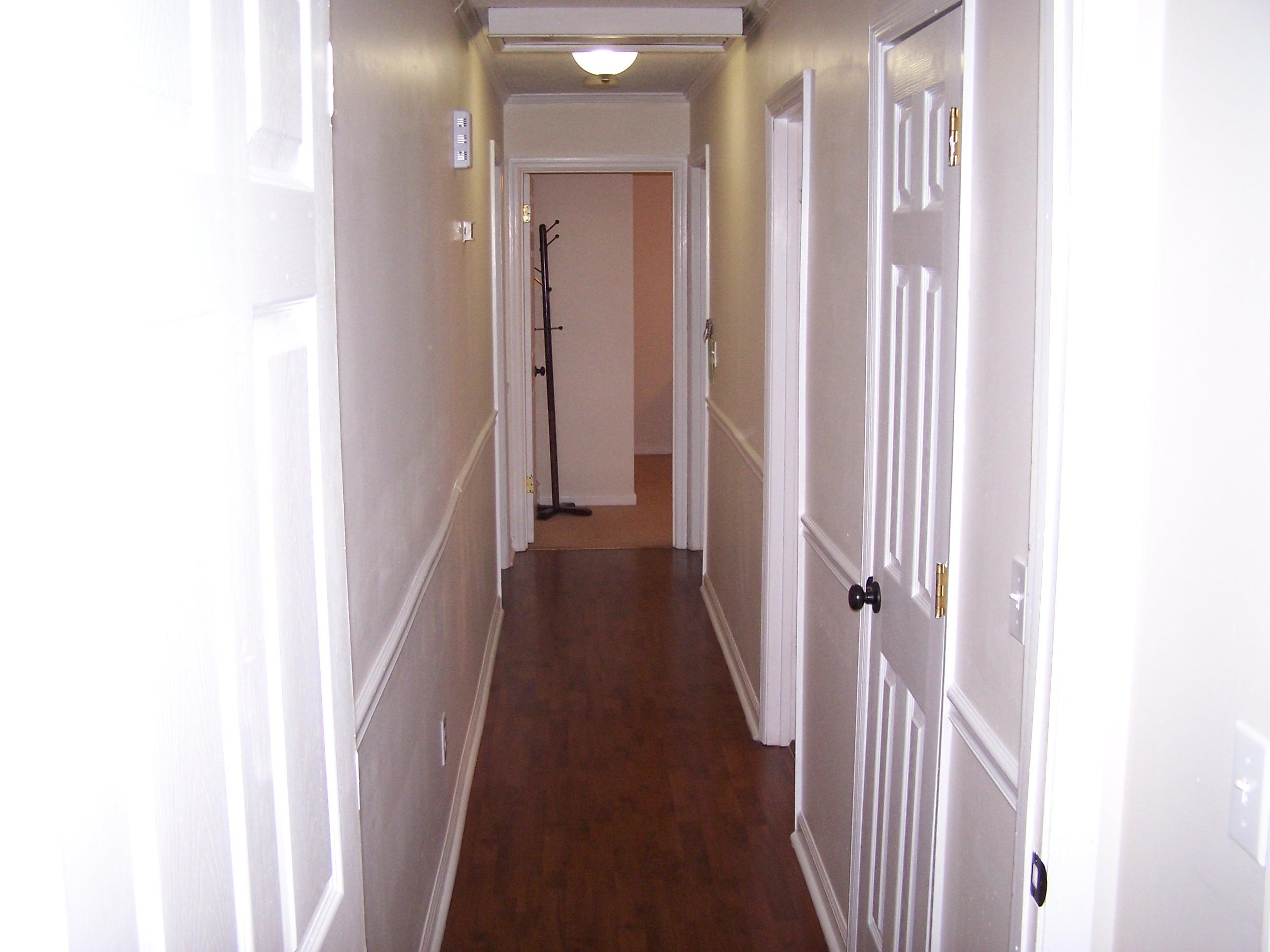 5622 Cold Springs Road, Unit 19 Hixson, TN 37343 - Photo 15 of 33 HALLWAY