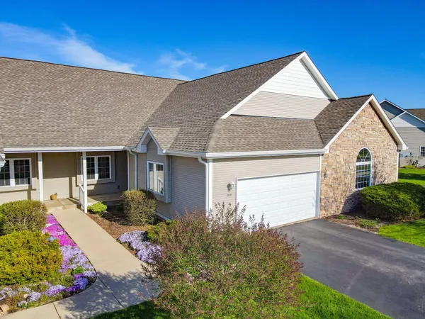 $395,000 | 660 Waters Edge Drive, Unit 6, Whitewater, WI 53190