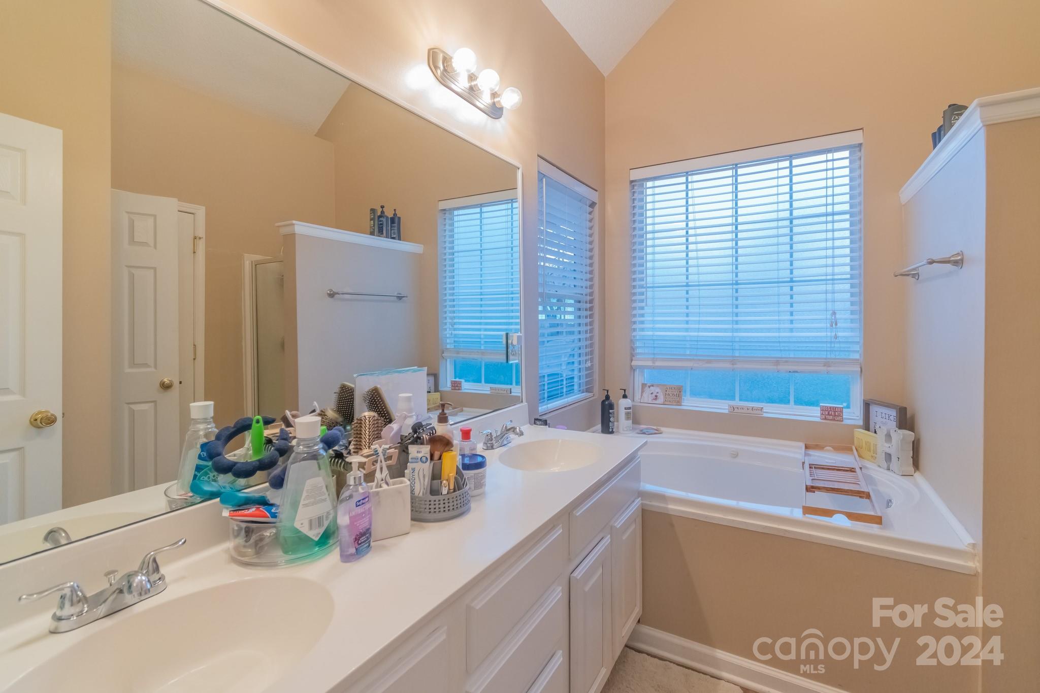 3125 Harris Houston Road Charlotte, NC 28262 - Photo 13 of 18 Gallery Image 13