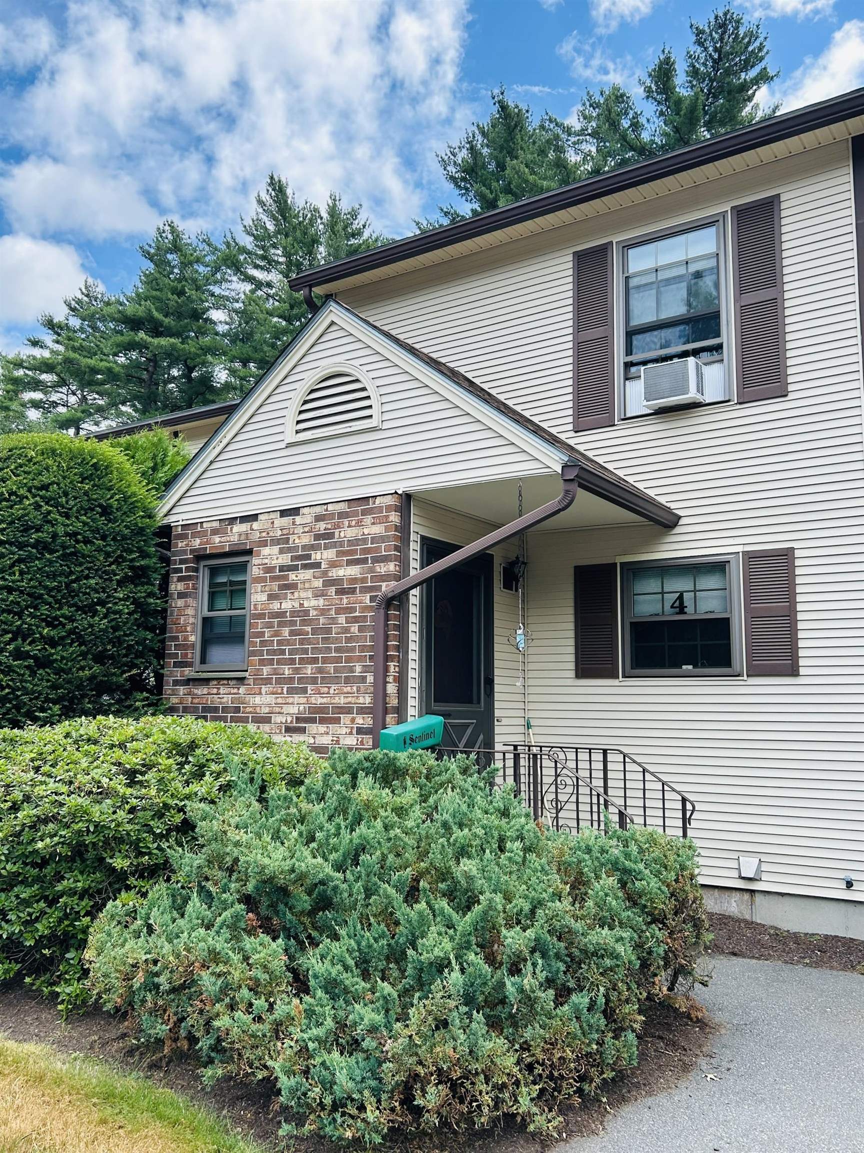 710 Main Street, Unit 4 Keene, NH 03431 - Photo 1 of 23 Gallery Image 1