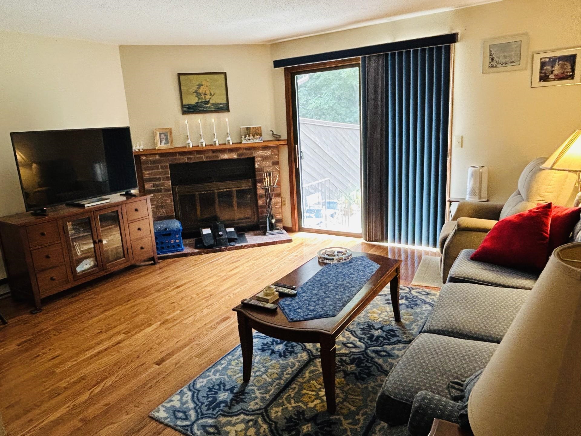 710 Main Street, Unit 4 Keene, NH 03431 - Photo 11 of 23 Gallery Image 11