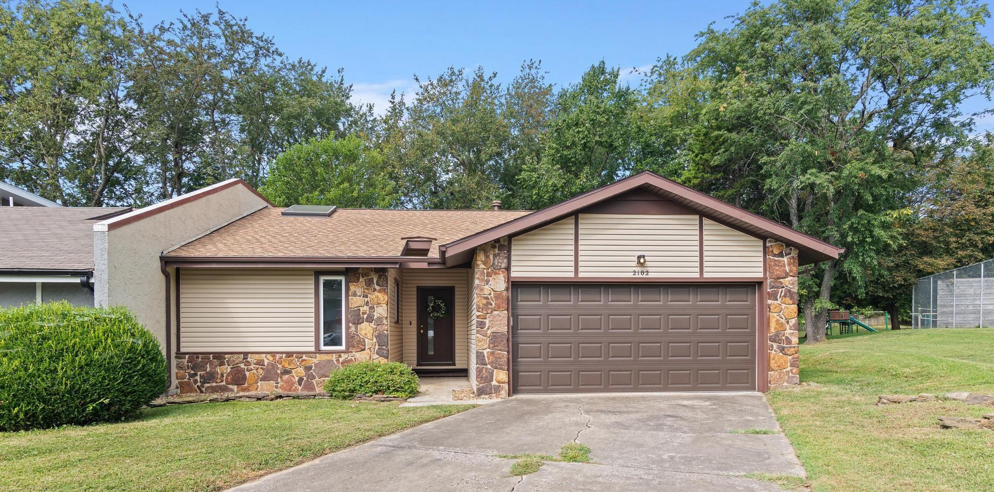 2102 East Regency Place Springfield, MO 65804 - Photo 1 of 1 Front