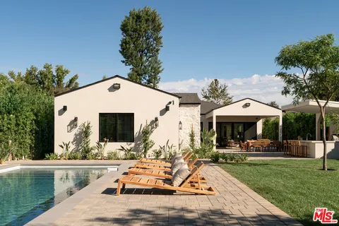 $4,295,000 | 23236 Hatteras Street, Woodland Hills, CA 91367