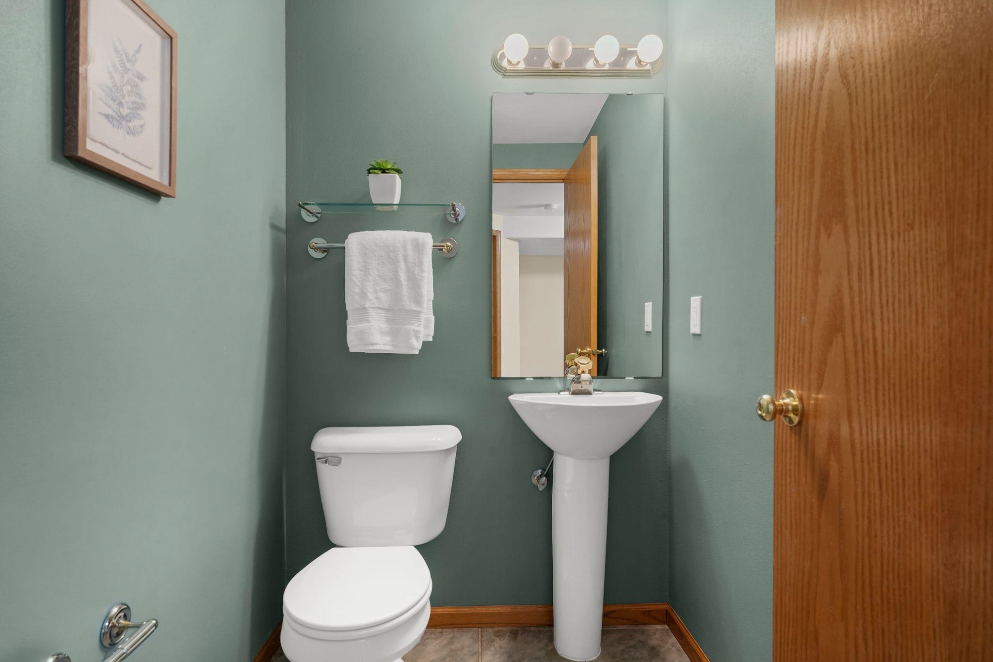1328 Carpenter Street Madison, WI 53704 - Photo 35 of 42 Gallery Image 35