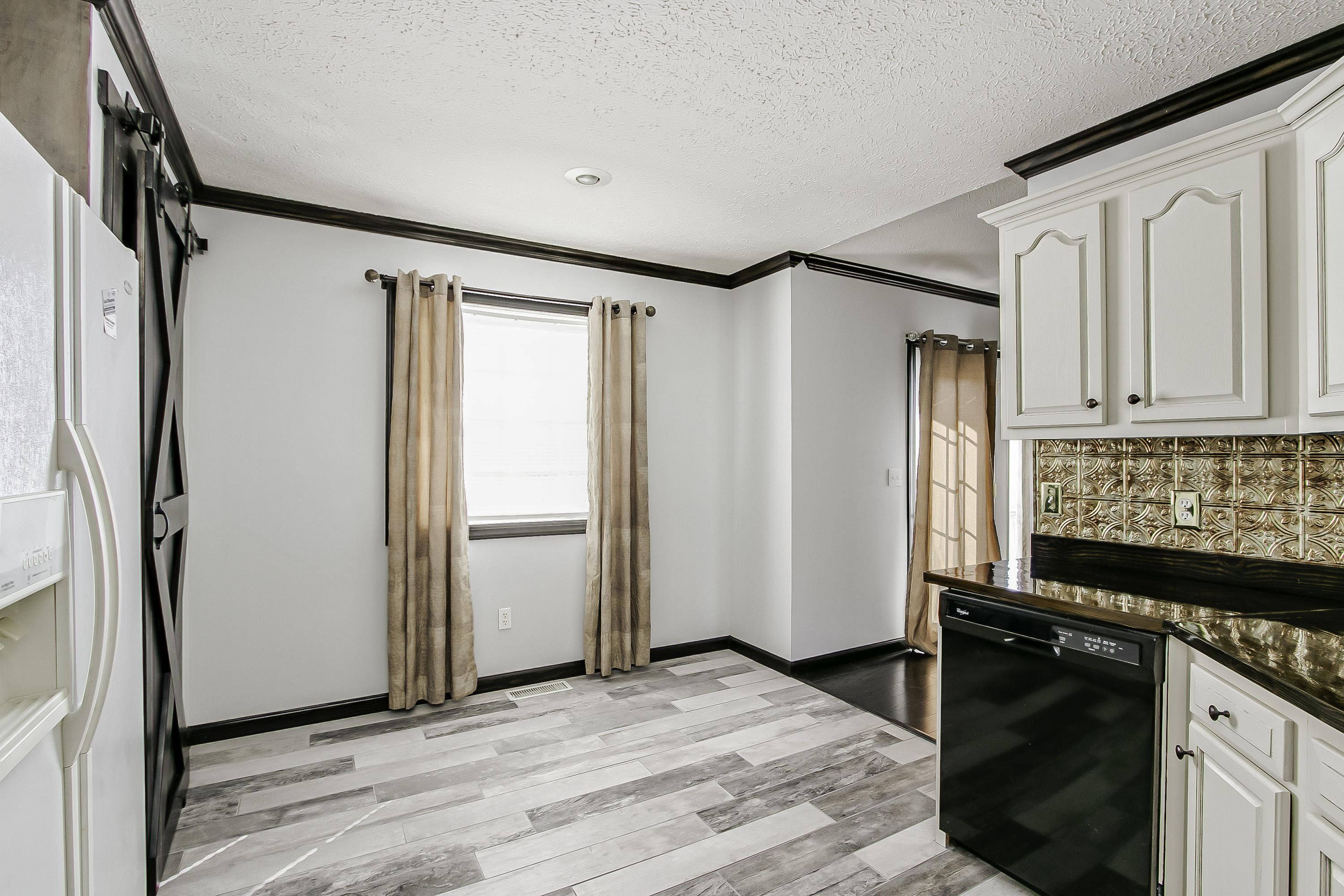 177 Tipton Road Jonesborough, TN 37659 - Photo 16 of 33 16