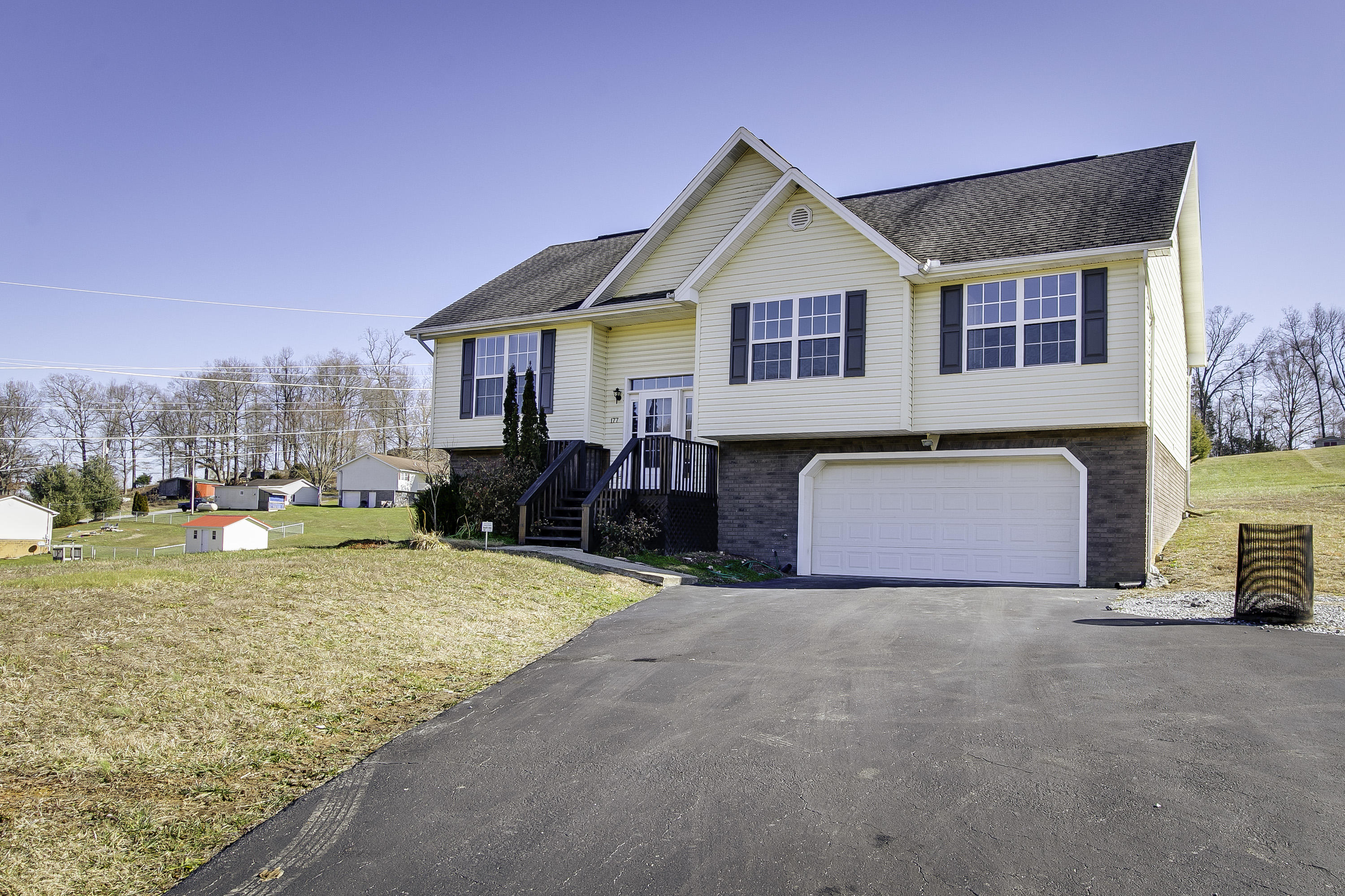 177 Tipton Road Jonesborough, TN 37659 - Photo 4 of 33 4