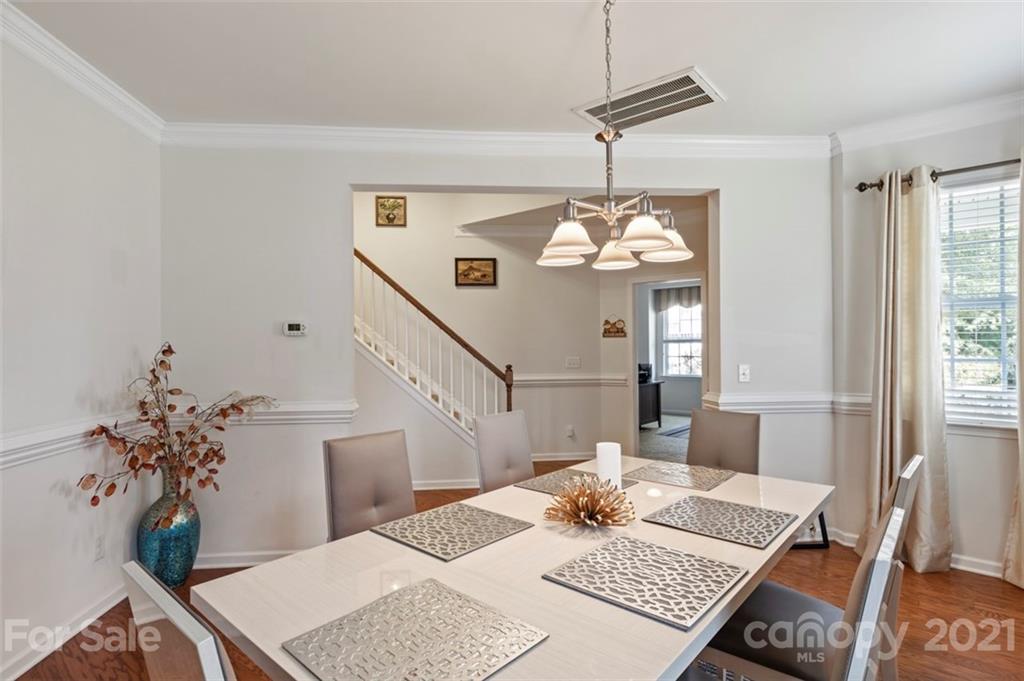 10009 Paxton Run Road Charlotte, NC 28277 - Photo 6 of 37 Gallery Image 6