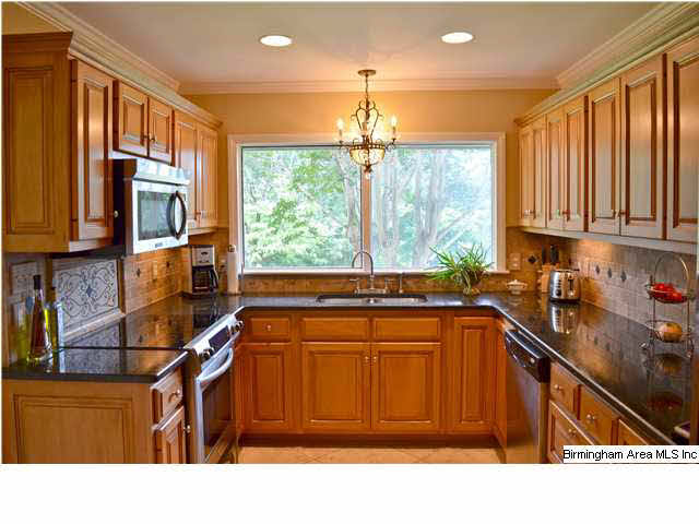 1824 Laurel Road Birmingham, AL 35216 - Photo 3 of 30