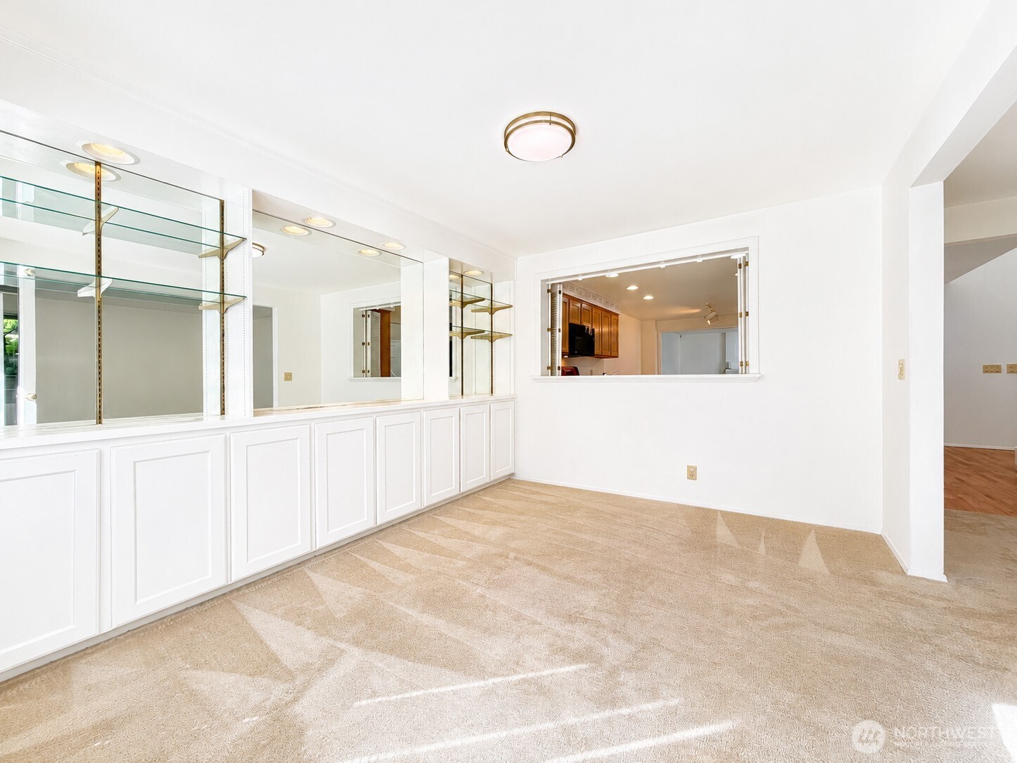 2009 Mill Pointe Drive Southeast Bothell, WA 98012 - Photo 33 of 40