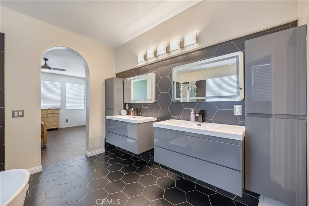 27100 Early Dawn Road Menifee, CA 92584 - Photo 48 of 71