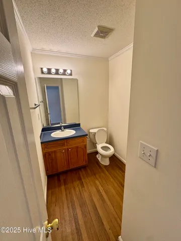 $1,200 | 3939 Sterling Pointe Drive, Unit SSS4, Winterville, NC 28590