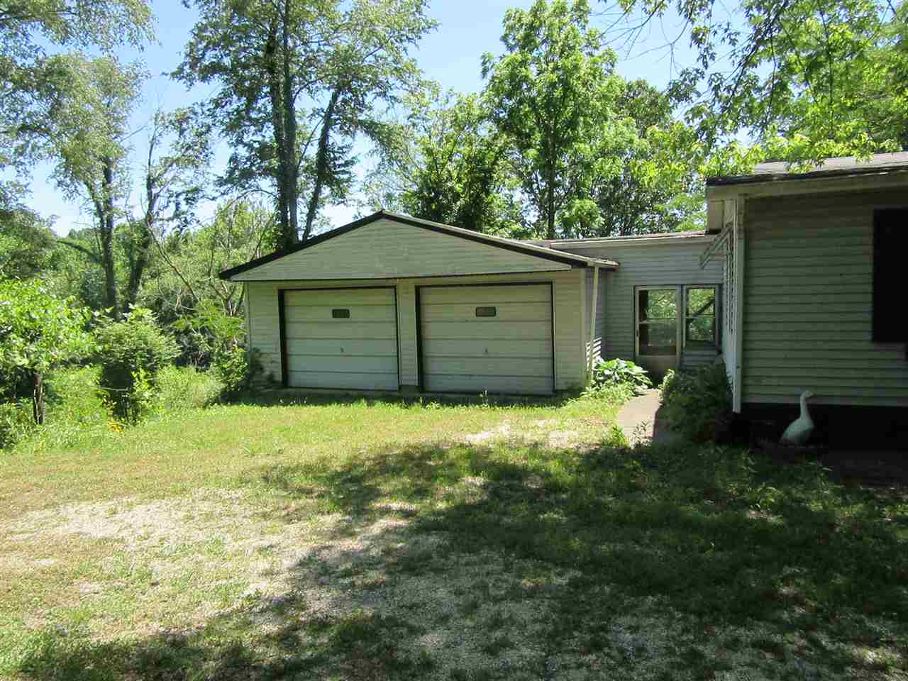 278 Murry Holt Road Bedford, IN 47421 - Photo 32 of 35