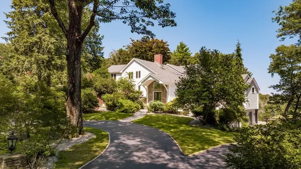 $4,195,000 | 100 Westcliff Road, Weston, MA 02493