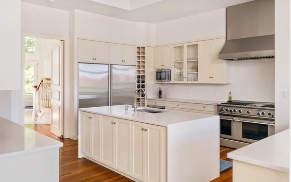 $4,195,000 | 100 Westcliff Road, Weston, MA 02493