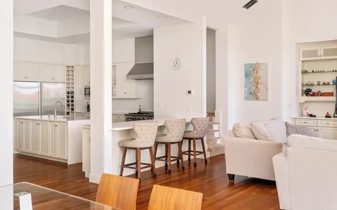 $3,995,000 | 100 Westcliff Road, Weston, MA 02493