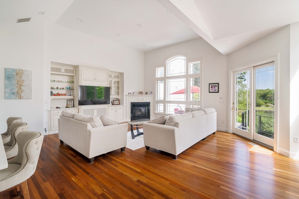 100 Westcliff Road Weston, MA 02493 - Photo 18 of 37