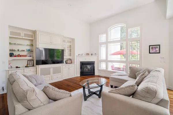 $4,195,000 | 100 Westcliff Road, Weston, MA 02493